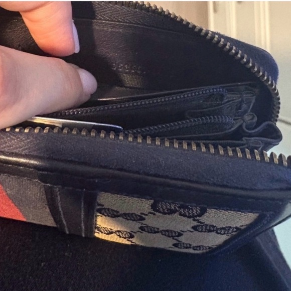 GG Canvas Canvas Continental Wallet - Picture 4 of 4